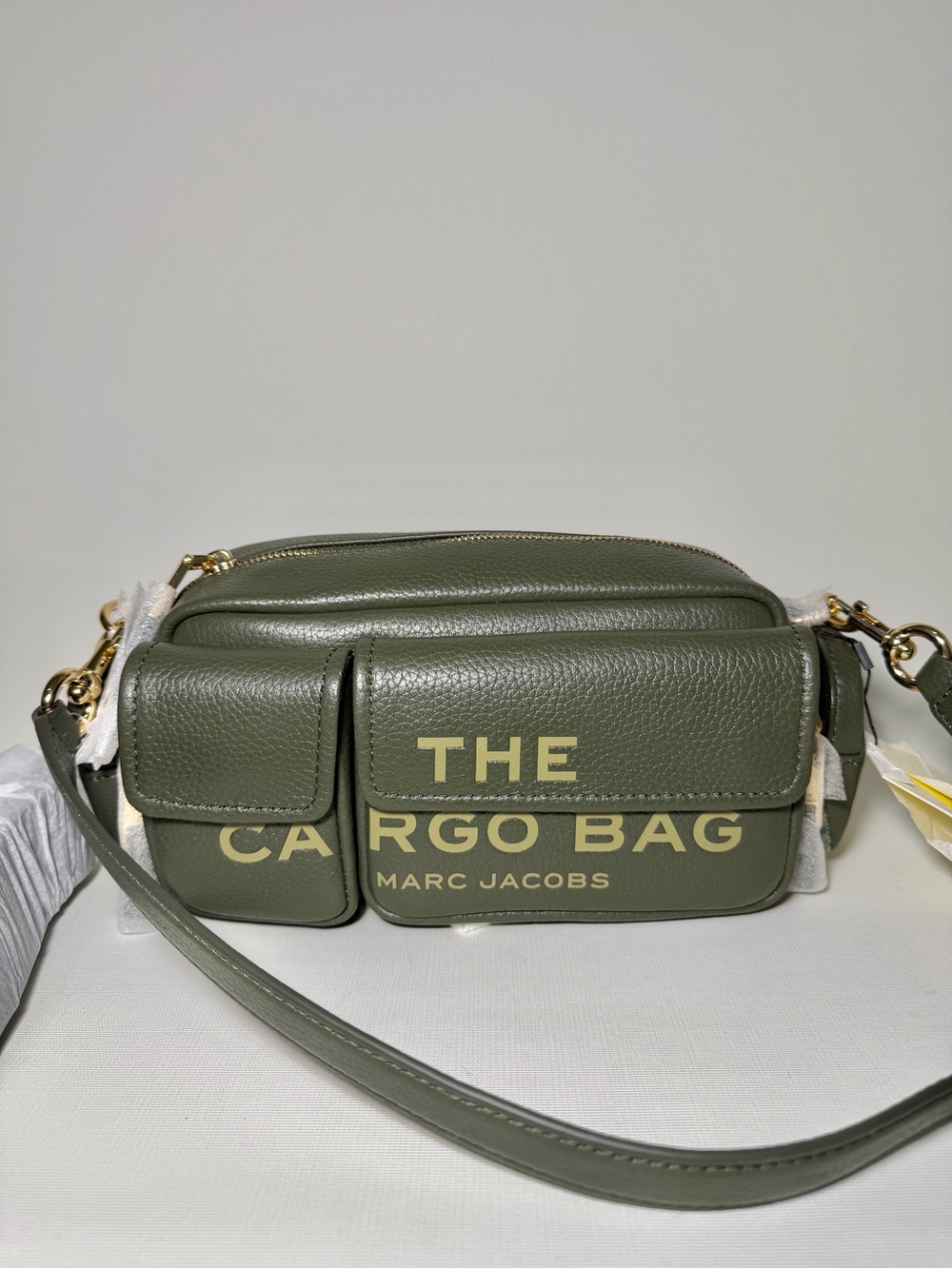 MARC JACOBS
The Cargo Shoulder Bag